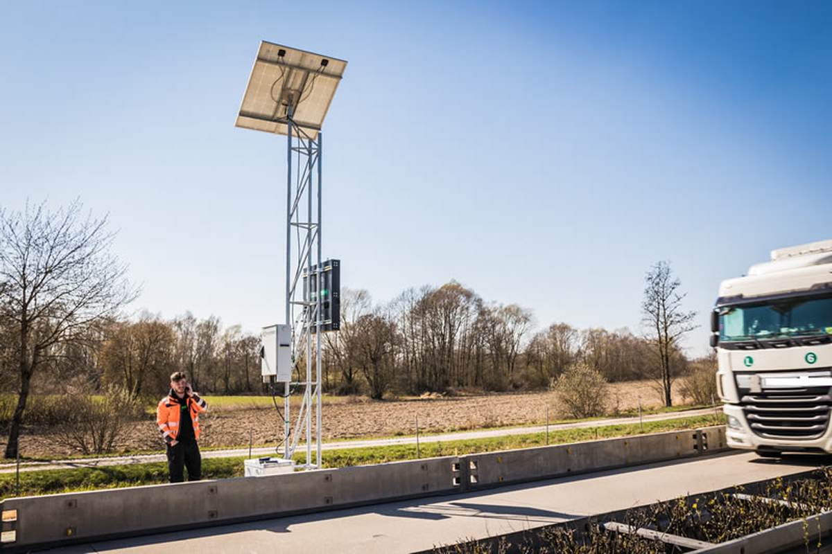 LED-Stauwarnanlage