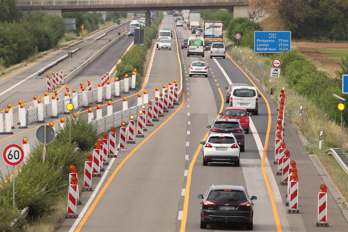 A63 Freimersheim-Alzey LED-Stauwarnanlage