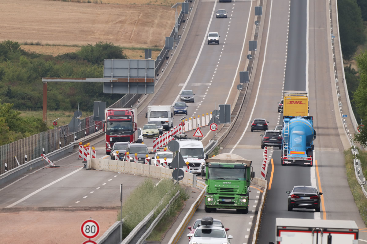 A63 Freimersheim-Alzey LED-Stauwarnanlage