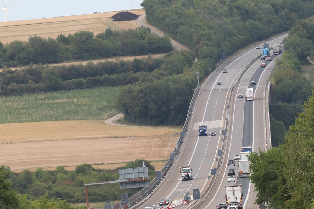 A63 Freimersheim-Alzey LED-Stauwarnanlage