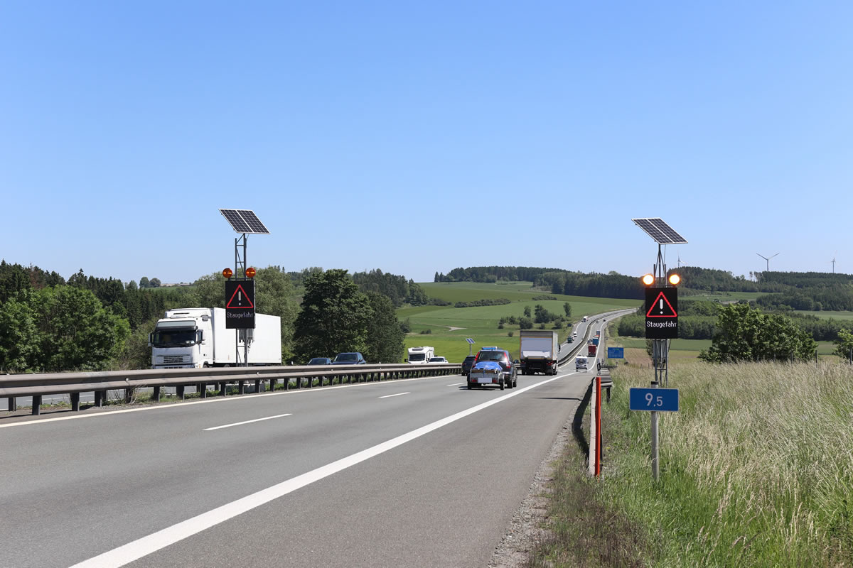 LED-Stauwarnanlage